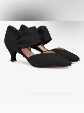 Brand new in box Black Pointed Toe Women's kitten Heels with Draped Ankle 7.5